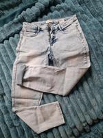 Pimkie Jeans Rohrenjeans XS 34 hellblau modern Bayern - Waldkraiburg Vorschau