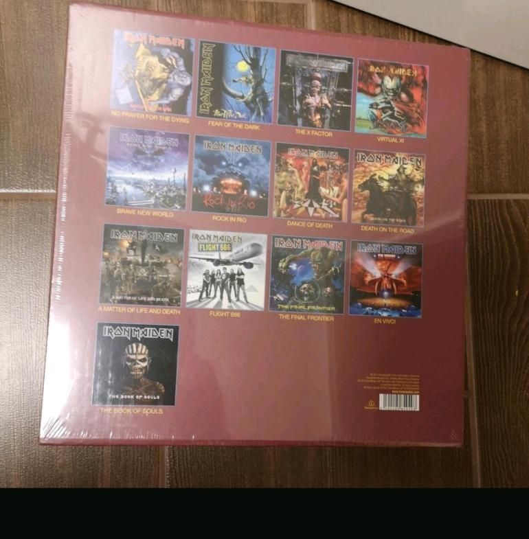 Iron Maiden vinyl box Nein Ovp Schallplatten in Hasselroth