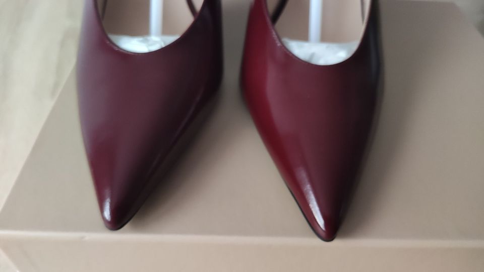 N°21 Designer High Heel Pumps bordeaux rot 39 neu in Saarbrücken