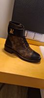 Louis Vuitton Damen Stiefel Wonderland Flat Ranger Gr. 40 Braun++ Nordrhein-Westfalen - Mönchengladbach Vorschau