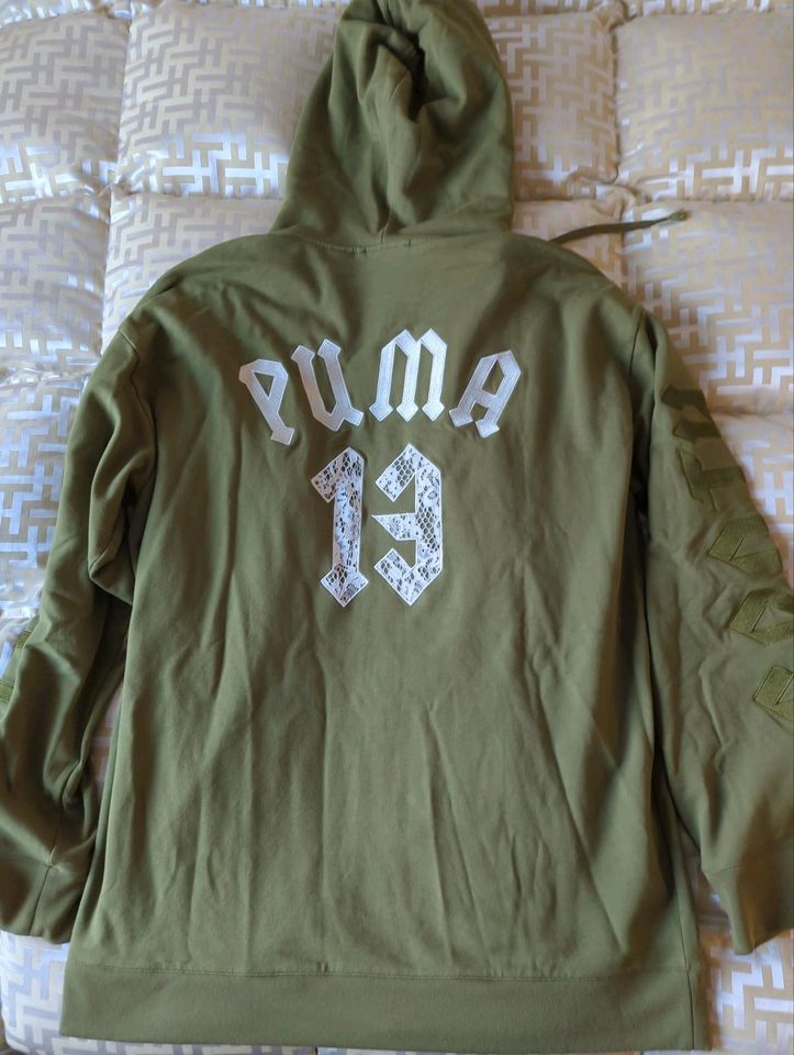 Fenty x Puma by Rihanna Sweatjacke kurzer Mantel Gr. 36 S Khaki o in Stuttgart