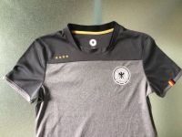 DFB Shirt grau anthrazit Gr. 134 140 ⭐️ Deutschland Fußball Frankfurt am Main - Dornbusch Vorschau