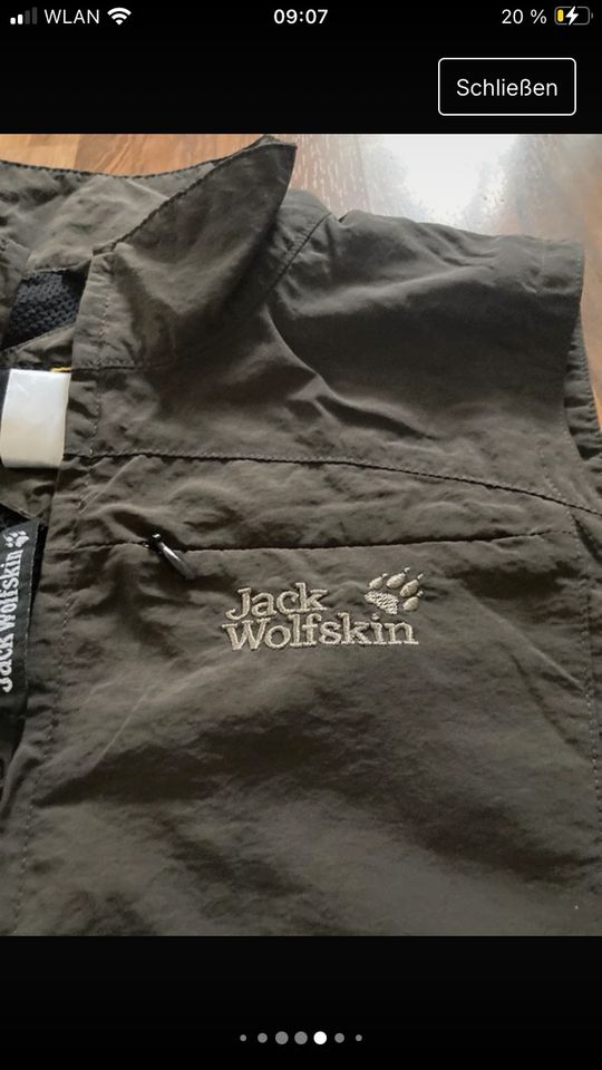 Jack Wolfskin Outdoorweste in Augsburg