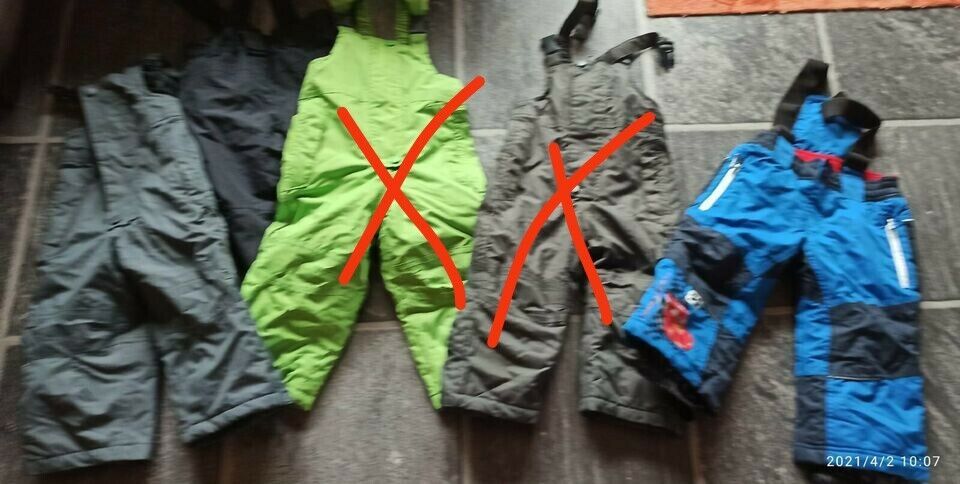 Winter Ski Schnee Hosen 86/92 darunter lighthing mcQueen(neu) in Windeby