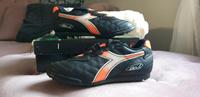 Diadora Van Basten Vintage Turf Fussball Schuhe 39 Neu Sachsen-Anhalt - Eisleben Vorschau