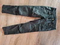 Zara Hose 7/8 schwarz glänzend Gr. 38 Niedersachsen - Riede Vorschau