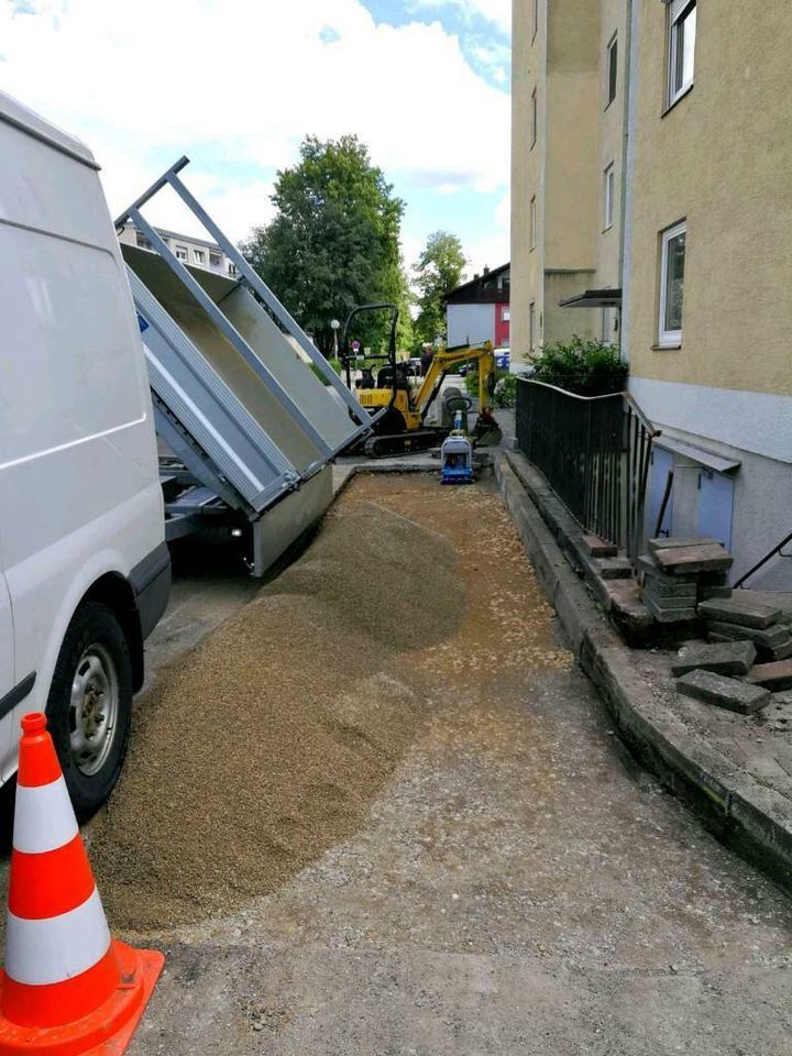 Motor Dumper, Raddumper, Minibagger, Rüttelplatte, Bagger in Haag in Oberbayern