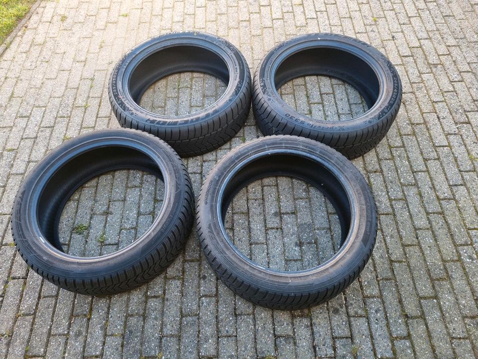 245/45 R20 Winterreifen in Reichshof