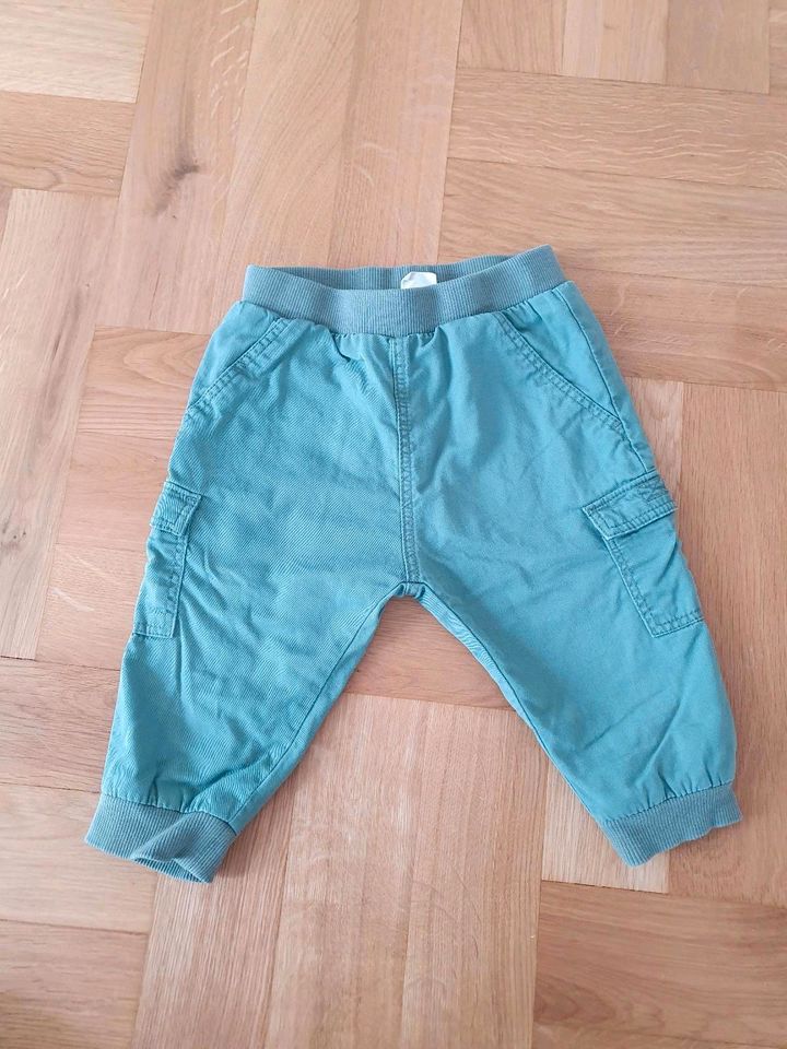 Paket 4 Teile Babykleidung Größe 74, Langarm, Kurzarm, Hose in Kist