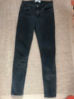 Damen Jeans Acne Studios 26/32 Frankfurt am Main - Sachsenhausen Vorschau