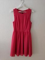 Kleid von Only, rot, Gr. 34 Düsseldorf - Eller Vorschau