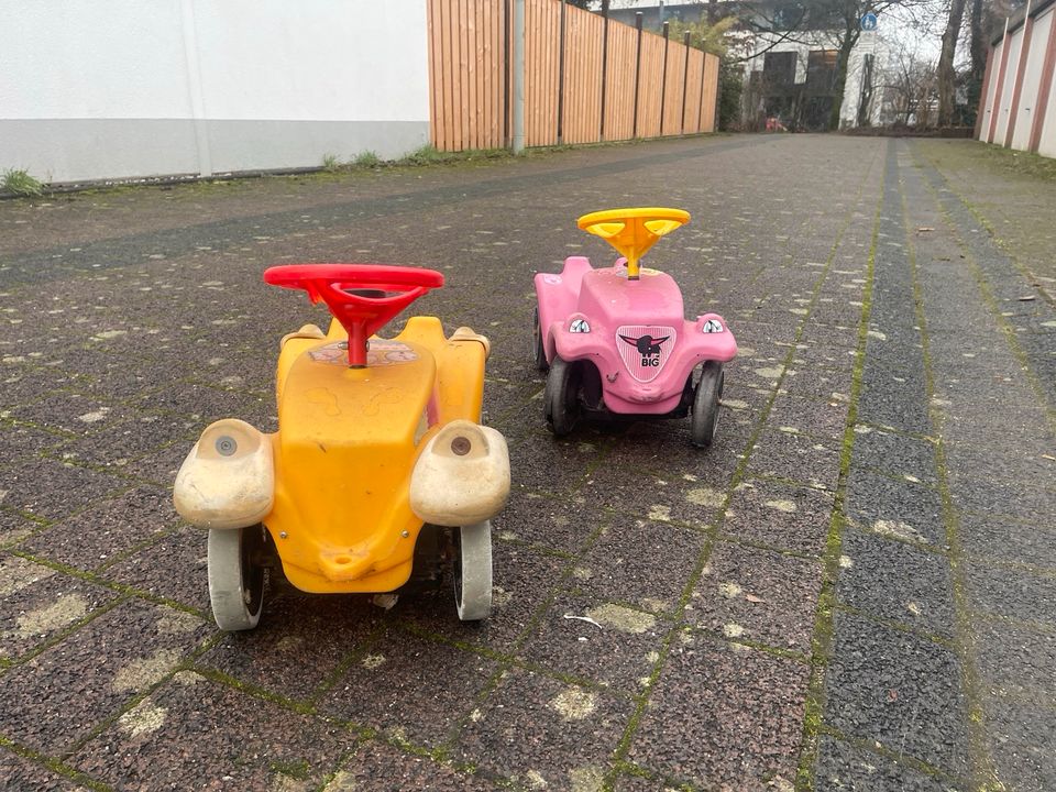 Bobbycar 2 Stück in Krefeld