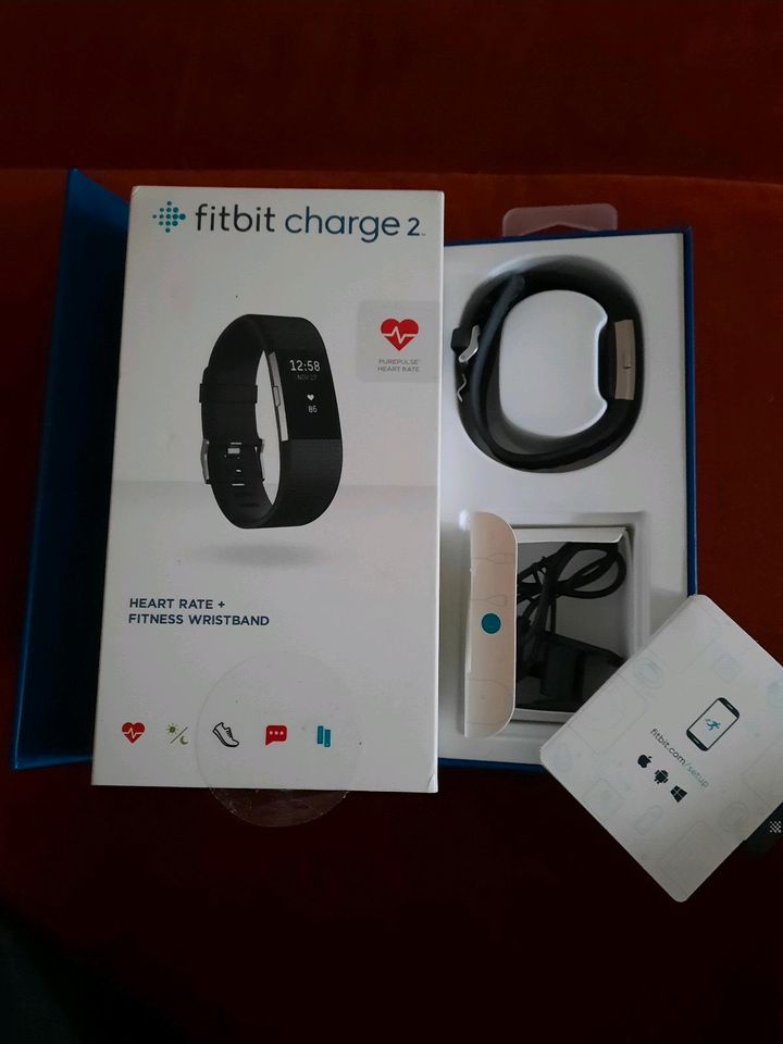 Fitbit Charge 2, Fitness Tracker ,Uhr,Armband in Dresden