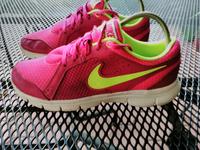 Nike FLEX Experience RN 2 * rot-gelb*Gr. 37,5* unisex ******** Niedersachsen - Celle Vorschau