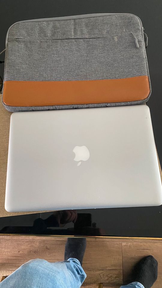 MacBook Pro 13 in Köln