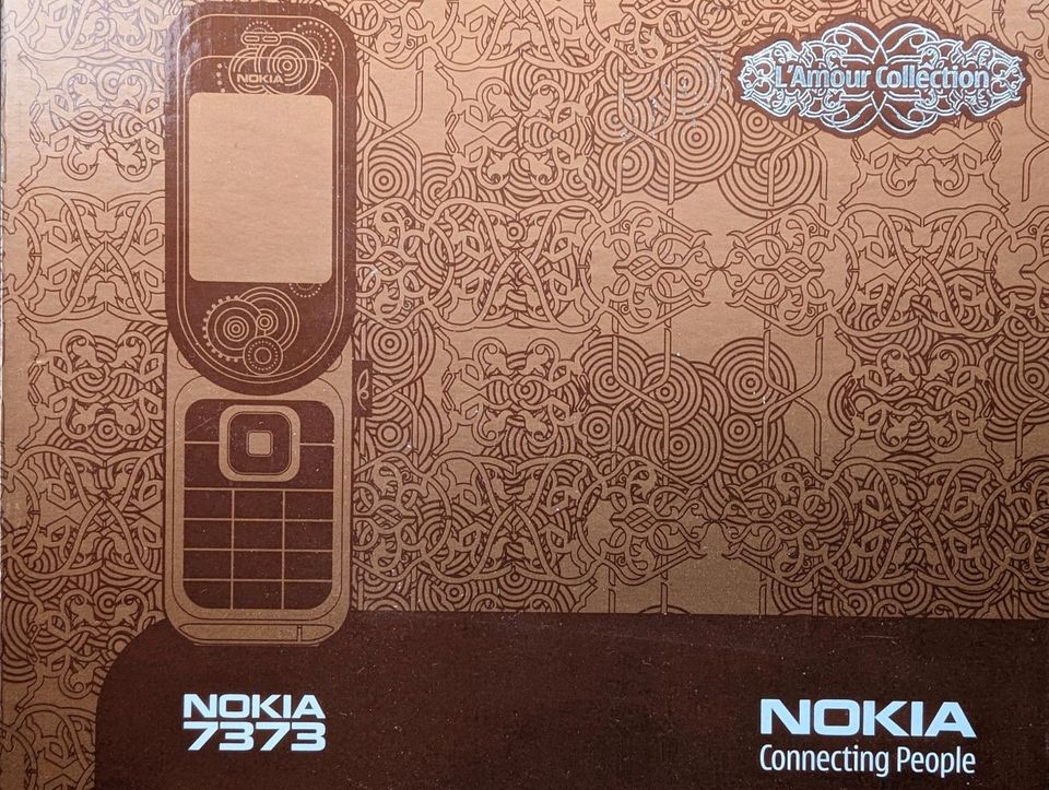 Nokia 7373 mit Zubehör in Cham