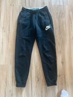 Nike Sporthose Jogginghose S Sachsen - Großpösna Vorschau