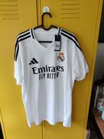 Real Madrid 2024-25 Home Kit BNWT L Aeroready Bayern - Würzburg Vorschau