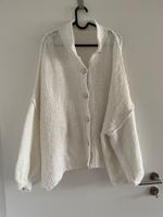 Jewelina Lady politan Sassyclassy Strickjacke m 38 weiß Knopf Bochum - Bochum-Ost Vorschau