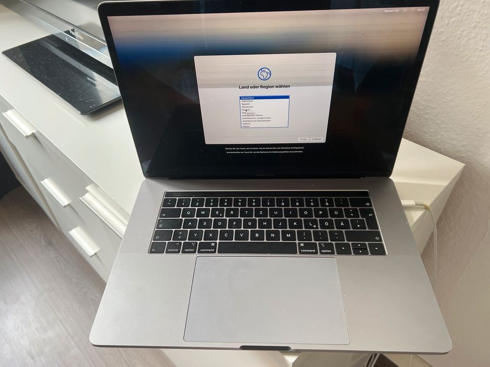 MacBook Pro 2018, i7, 16gb, 256, Defekt in Leipzig