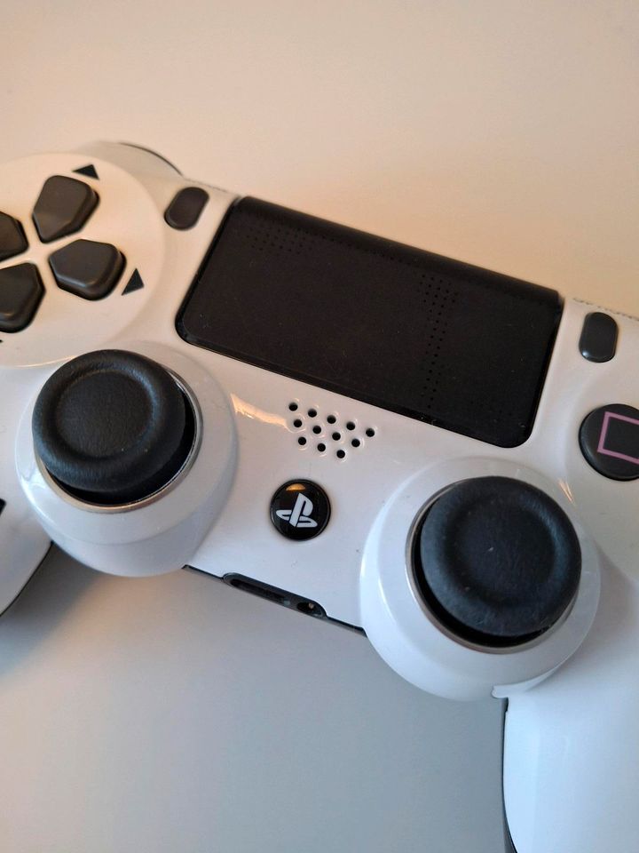 Playstation 4 Controller in Wesseling
