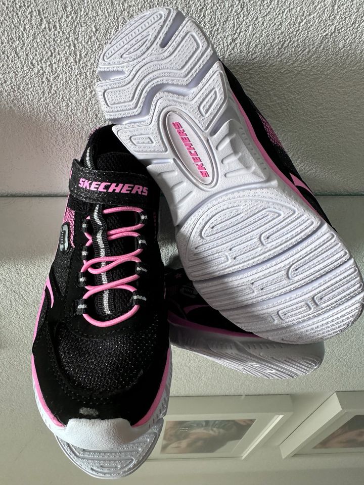 ❤️ skechers Sneakers Girl NEU Gr 31 Turnschuhe ❤️ in Eppingen