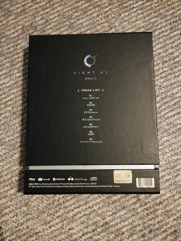 ONEUS - LIGHT US(1st Mini Album, CD, 2019) K-POP KPOP in Bochum