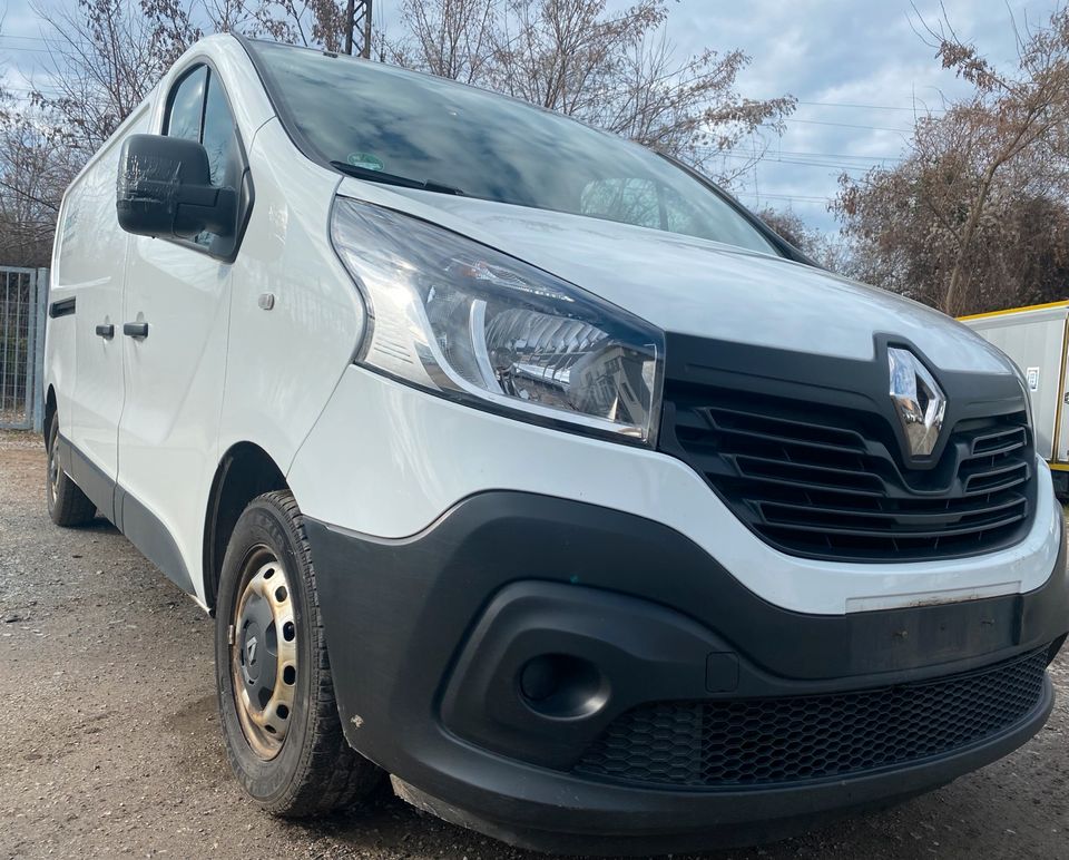 Renault Trafic, 1. Hd, 283TKm, Navi, Klima etc in Dresden