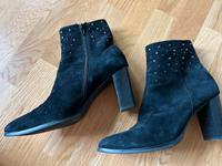 Paul Green Wildleder Stiefeletten schwarz Gr.41 Hessen - Neu-Isenburg Vorschau