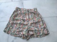 Damen Shorts Gr. 36 Blumenprint Topzustand Baden-Württemberg - Karlsruhe Vorschau