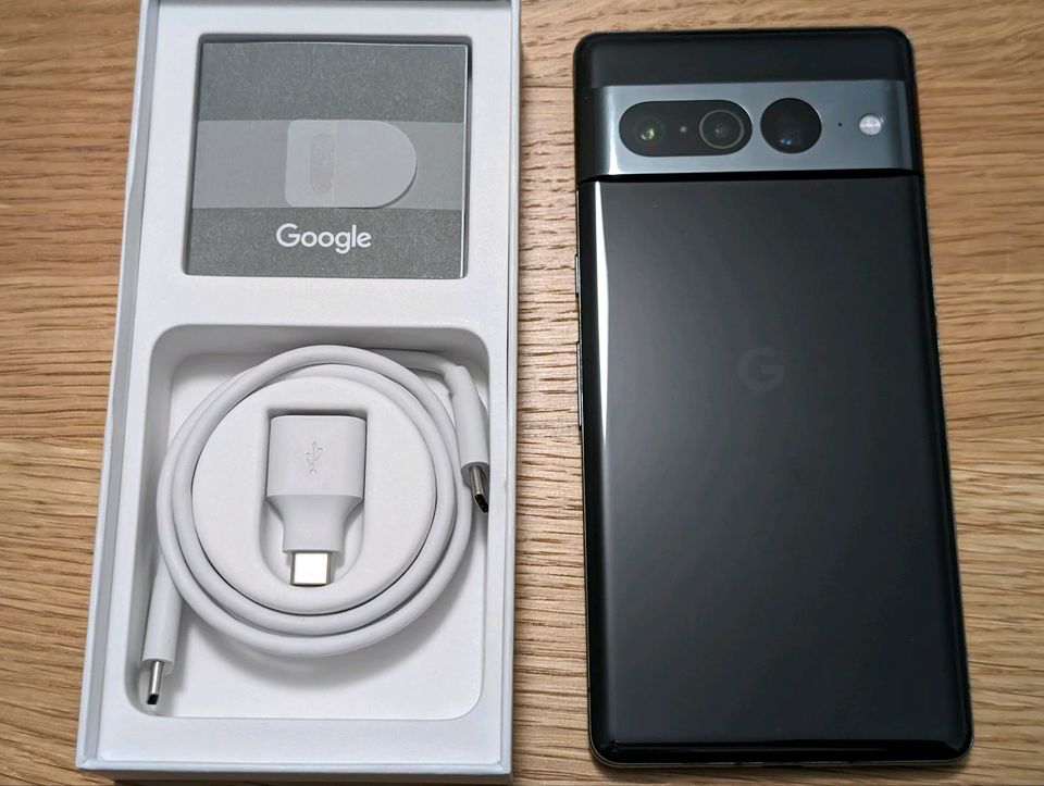 Google Pixel 7 Pro 256 GB + neue Spigen Hülle in Ulm