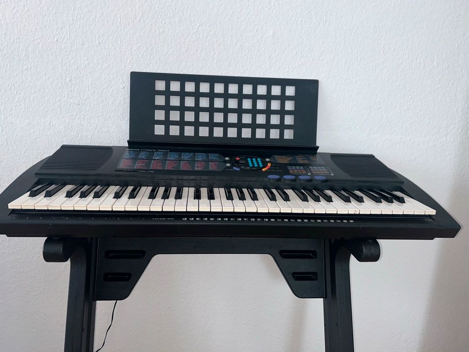 Yamaha PSR-180 Keyboard in Rosenheim