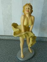 Marilyn Monroe Figur 43 cm    Uhr  28 cm D Nordrhein-Westfalen - Oberhausen Vorschau