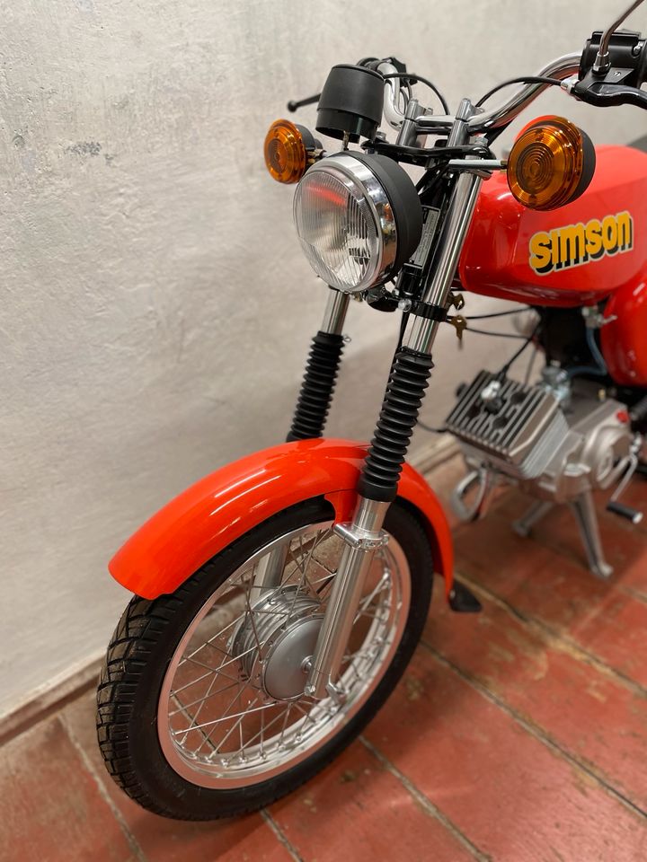 Simson S51 Comfort NEUAUFBAU Ratenkauf Papiere 4 Gang Vape DDR in Werdau