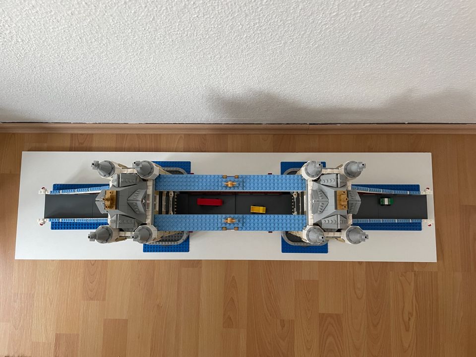 Lego Creater Tower Bridge 10214 unbespielt in Osnabrück