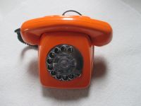 Altes Telefon mit Wählscheibe; orange; FeTAp 611-1 Bayern - Olching Vorschau