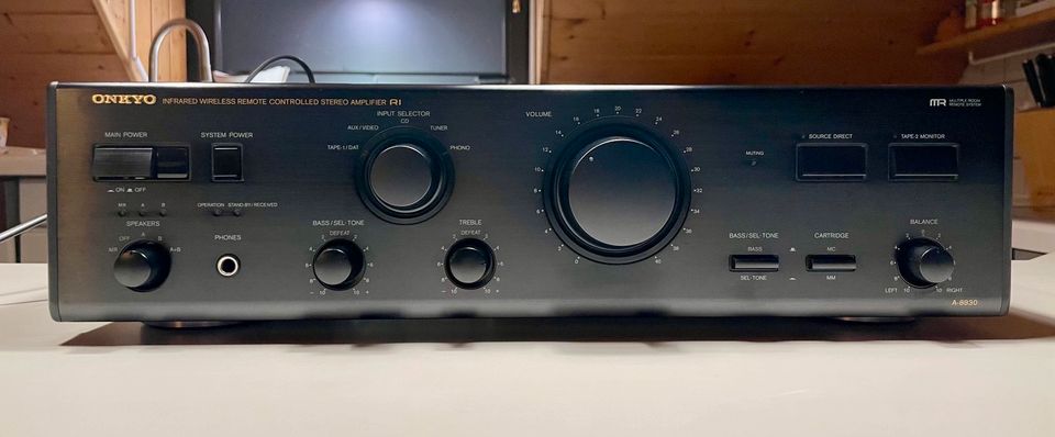 Onkyo A-8830 100W Sinus an 4 Ohm in Niedernberg