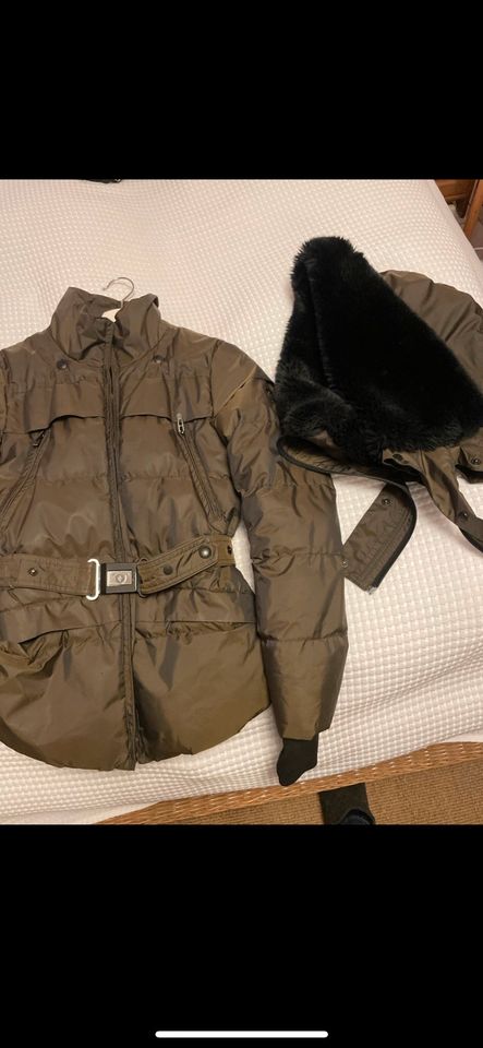 Wellensteyn Tivana / Tivoli / Winterjacke / wie neu in Weilrod 