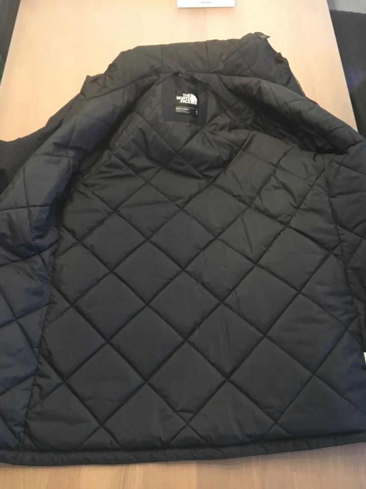 The North Face zaneck Jacke Parka M Mantel in Poing
