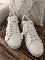 ESPRIT Sneaker Schuhe Sportlich NEU Gr. 39 in weiß abzugeben Saarland - Großrosseln Vorschau
