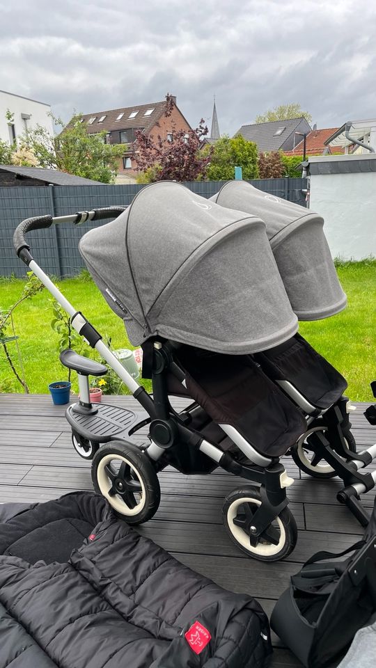 Bugaboo Donkey Zwillingswagen Kinderwagen Komplettpaket in Kempen