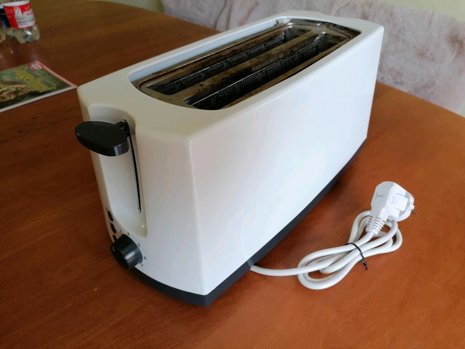 Toaster Severin Weiß 2x Langschlitz für 4 Toast in Leopoldshöhe