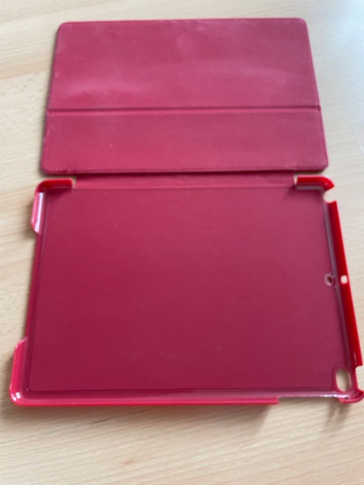 CATH KIDSON  IPAD COVER rot mit Punkten in Hamburg