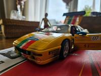 ferrari 355 1/18 Sammlung Auflösung Nordrhein-Westfalen - Paderborn Vorschau