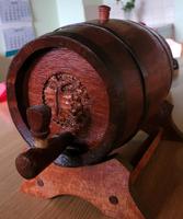 Holz fass hand  arbet! zu verlaufen ist in Tiefenbach 94113. Kr. Passau - Passau Vorschau