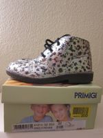 Wie NEU Halbschuhe Stiefeletten Primigi Silber Blüten 32 Baden-Württemberg - Ispringen Vorschau