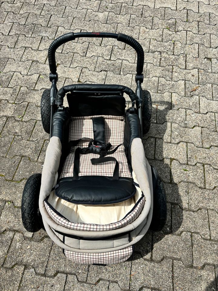 Kinderwagen von Hartan in Albstadt