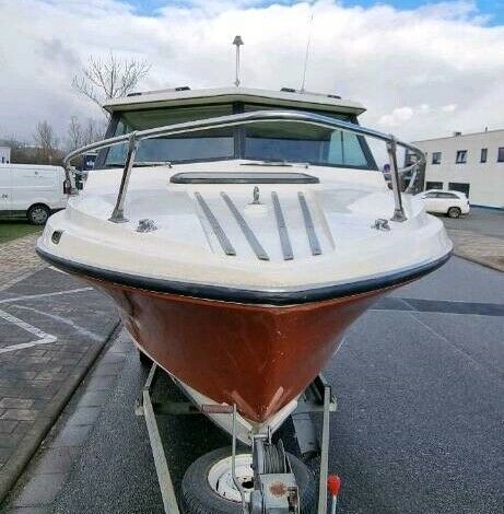 Kajütboot mit Harttop und viel Zubehör in Budenheim