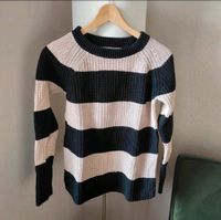 Strickpulli Strickpullover Gestreift Beige Schwarz XS oder S Düsseldorf - Stadtmitte Vorschau