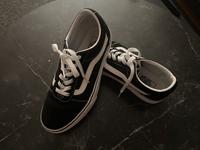 Turnschuhe von Vans 40,5 Fehlkauf Schleswig-Holstein - Ascheberg Vorschau